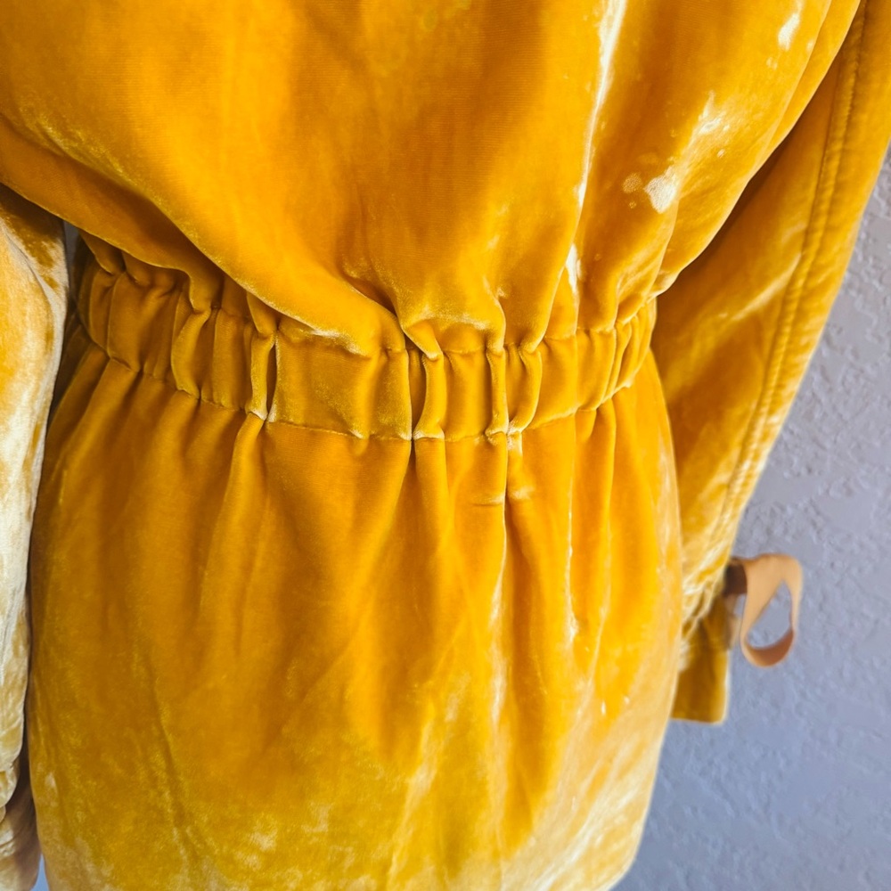 Cinq à Sept Mathieu Velvet Utility Jacket in Sunflower, Size‎ Medium, EXCELLENT - Picture 5 of 17